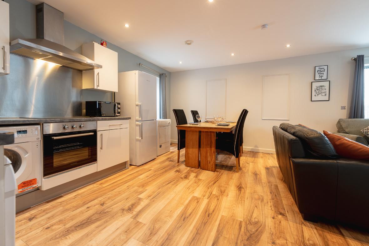 2 Bed Step-free Central Stay5