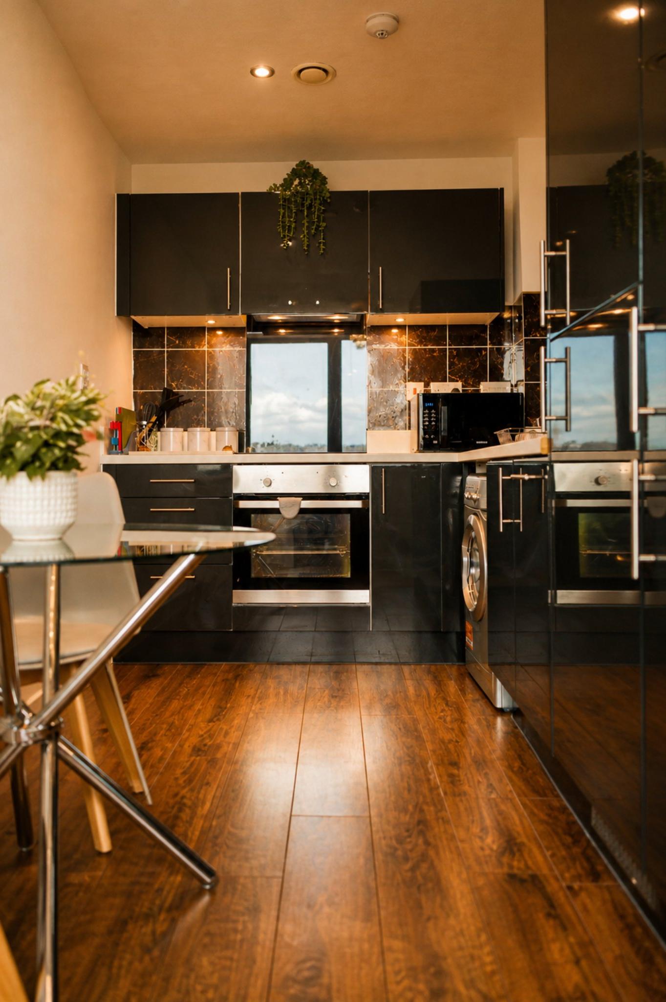 2 Bedroom Serviced Apartment Liverpool4
