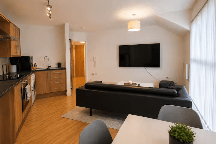 2 Bed Webster Road Park Apart with Free Parking2