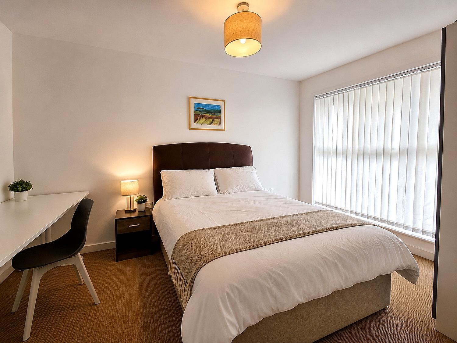 2 Bed Webster Road Park Apart with Free Parking1